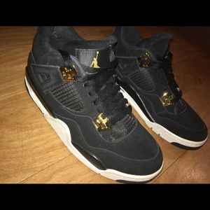 RETRO JORDONS VALENTINES DAY SALE ❤️❤️❤️ $110